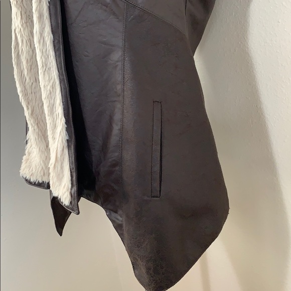 JACK Soft Leather Womens Vest Beautifully Design S - Picture 3 of 8